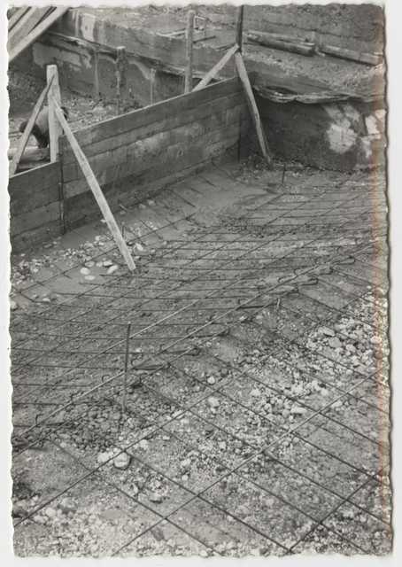 Fiume Isonzo, Gorizia. Opere di sbarramento in costruzione. Formazione della platea. Particolare dello scavo